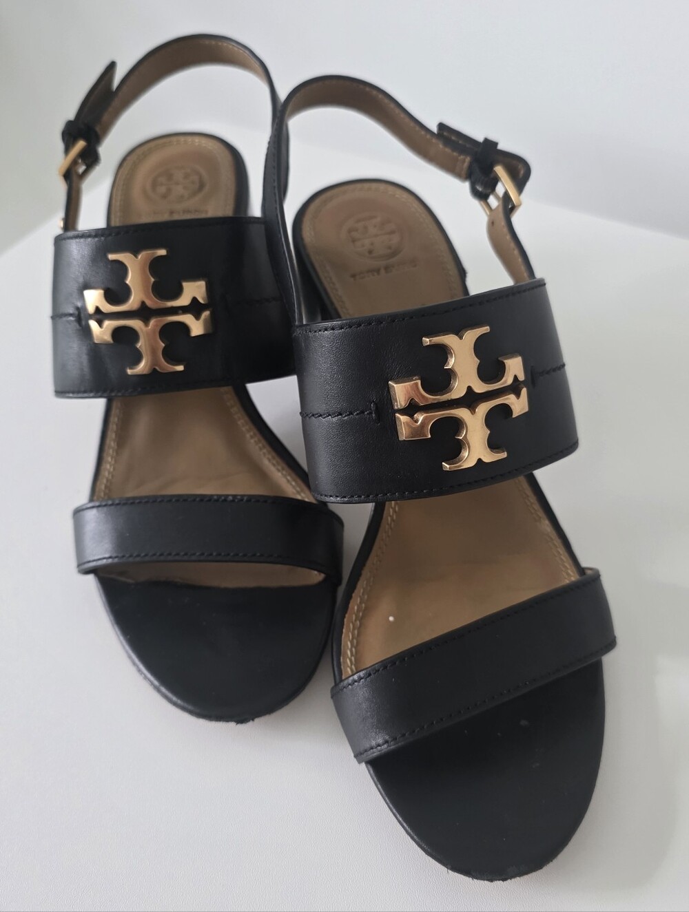Tory Burch Black Leather Gold Logo Block Heel Sandals - Picture 9 of 9